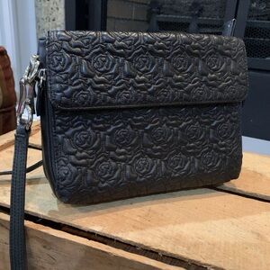 Concealed Carry Purse By Gun Tote’n Mamas  Lambskin GTM-10